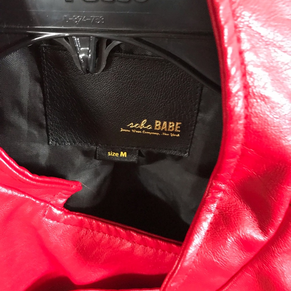 Leather jacket - Picture 2 of 3